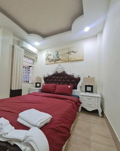 Habitación doble Deluxe — The Owl Town- Cozy homestay Nearly Bui Vien Walking Street